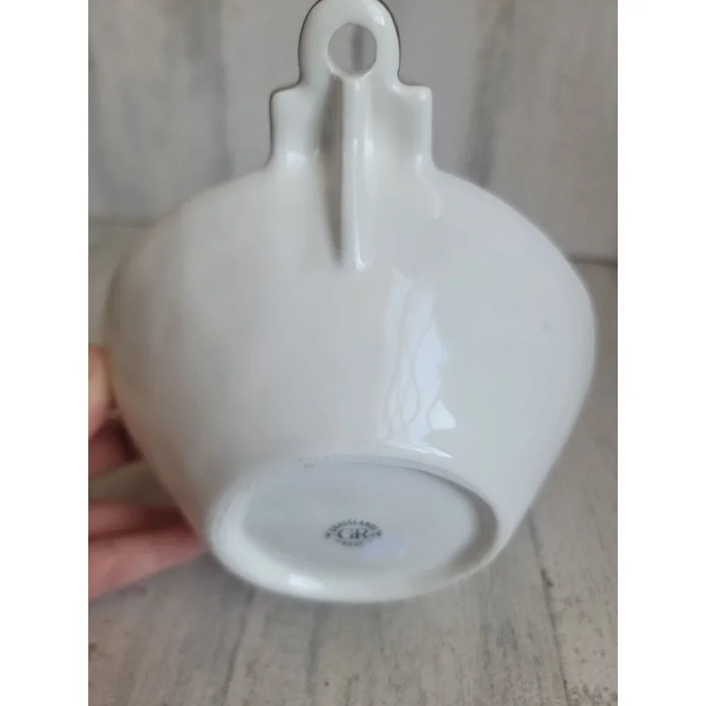 Grasslands white ball‎ ornament plate home decor